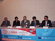 Acto inaugural de la V YCIC, con (i) Lorenzo Moreno (ULL), Blanca Pérez (Ayunt. La Laguna). Javier Dorta (Presidente del ICIC y del acto), Carlos Alonso (Cabildo de Tenerife), Sergio Moreno (Presidente del V YCIC)